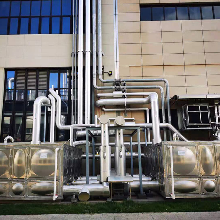 /intelligent constant temperature and pressure water supply